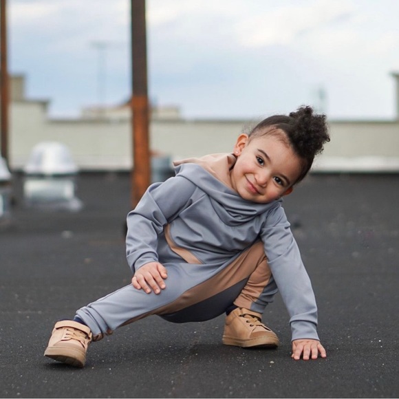 Handmade Joggers Set - Picture 2 of 12